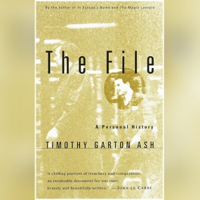 档案 – The File: A Personal History by Timothy Garton Ash